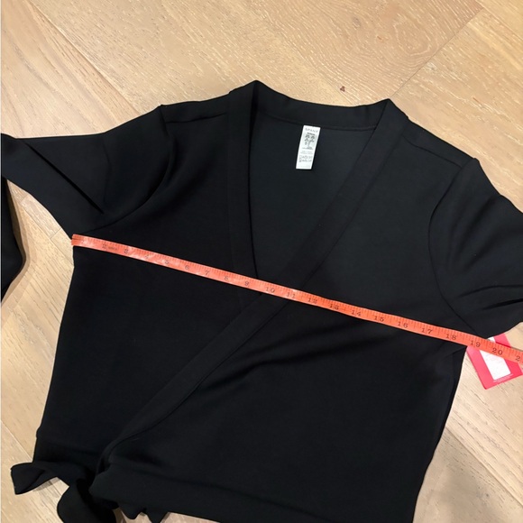 Spanx Air Essentials AirEssentials Ballet Wrap Sweater Top Black Medium NEW - Picture 11 of 12